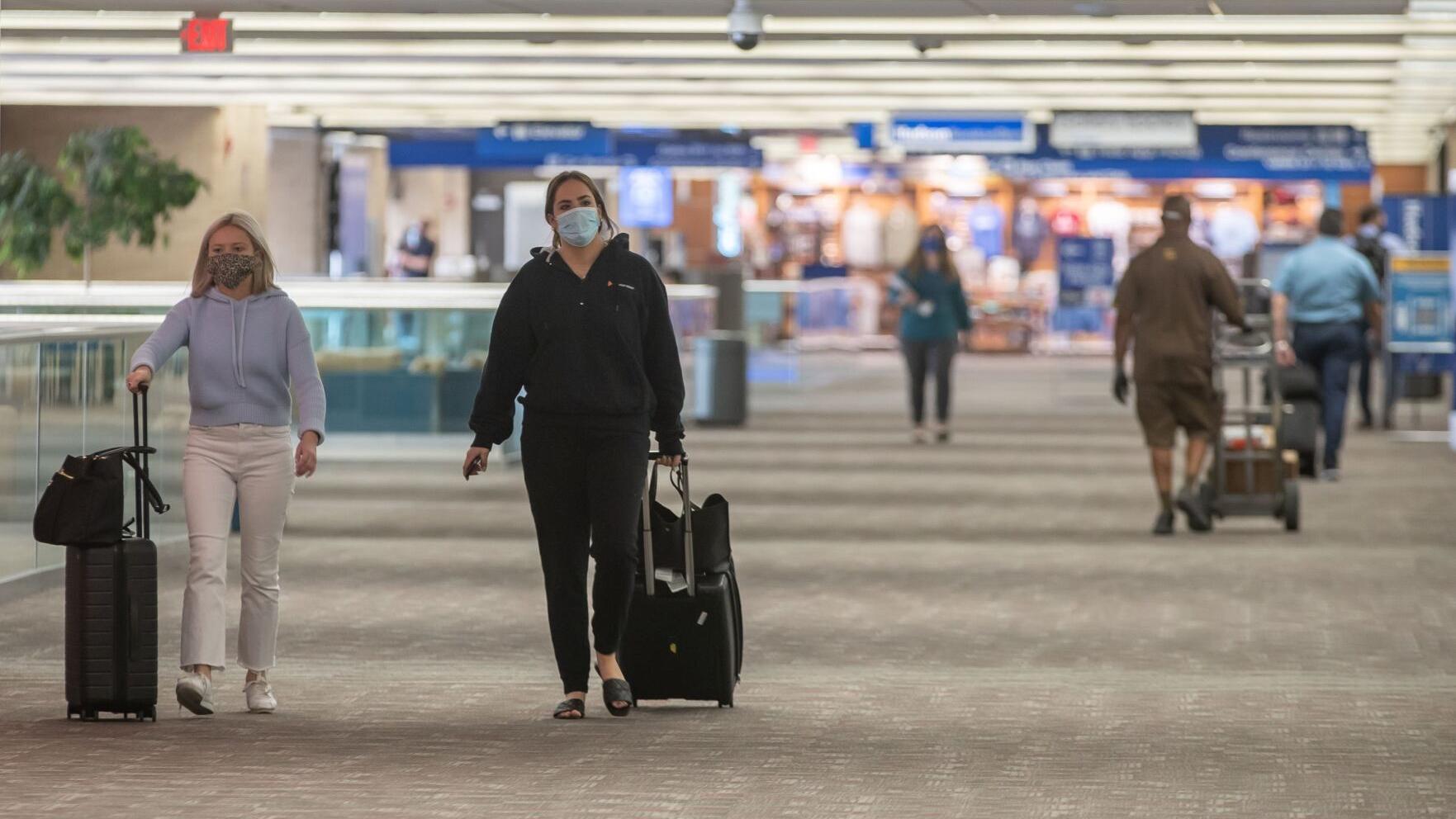 Airline staffing shortages lead to 2 canceled flights at Eppley Airfield